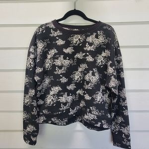 Universal thread sweater Size L Color gray & white cream